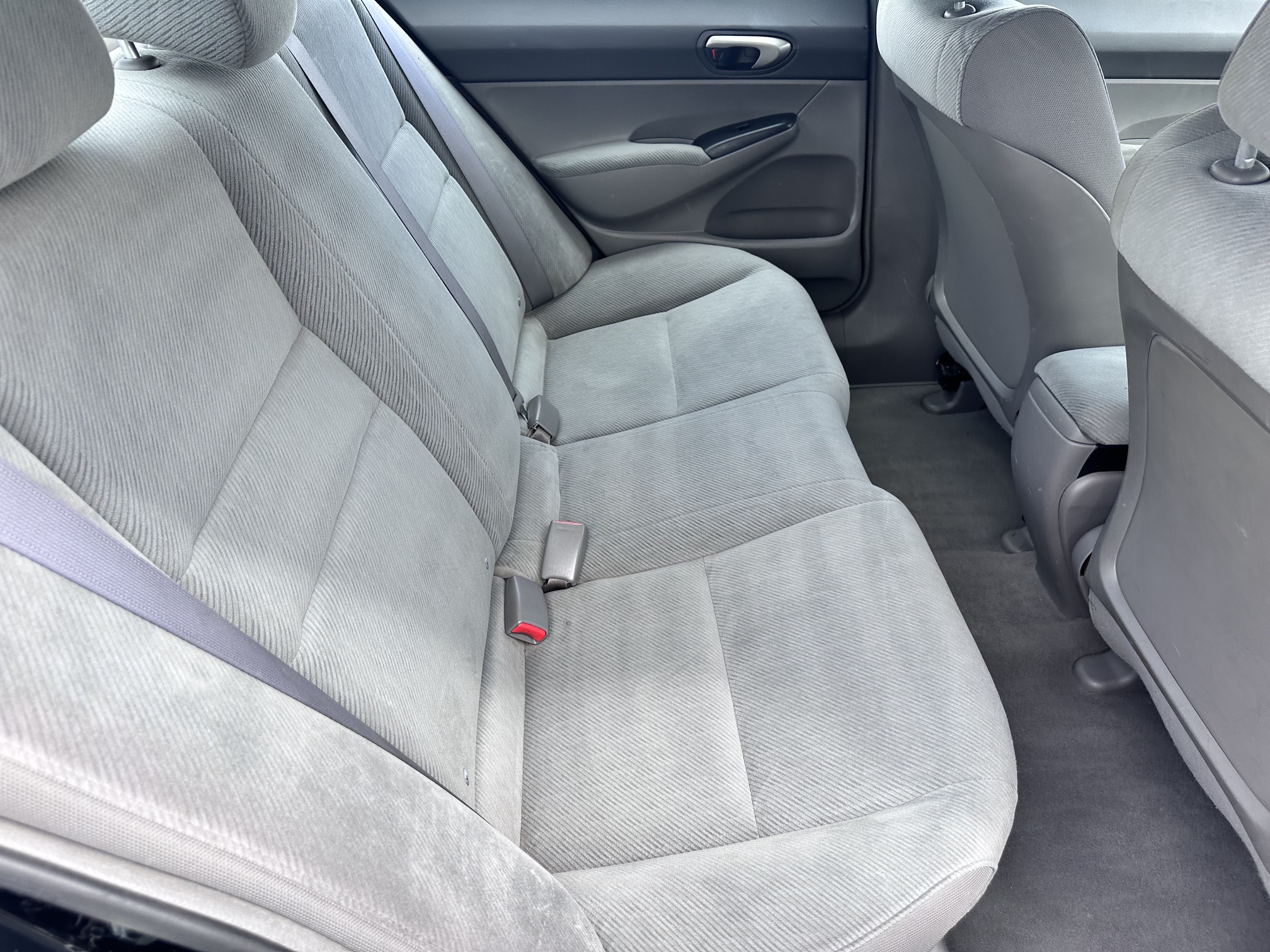 2011 Honda Civic LX - Photo 8