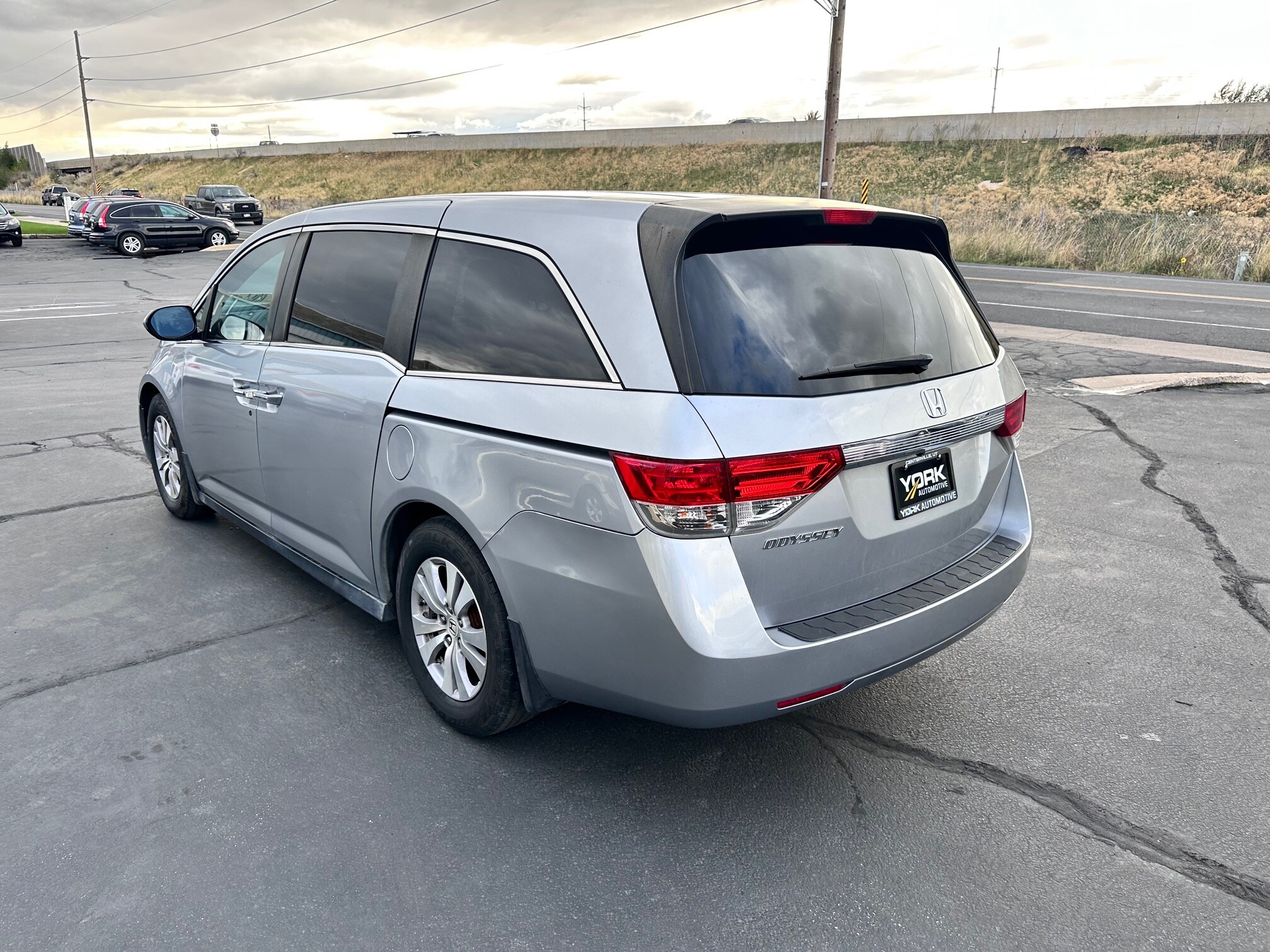 2017 Honda Odyssey EX photo 4