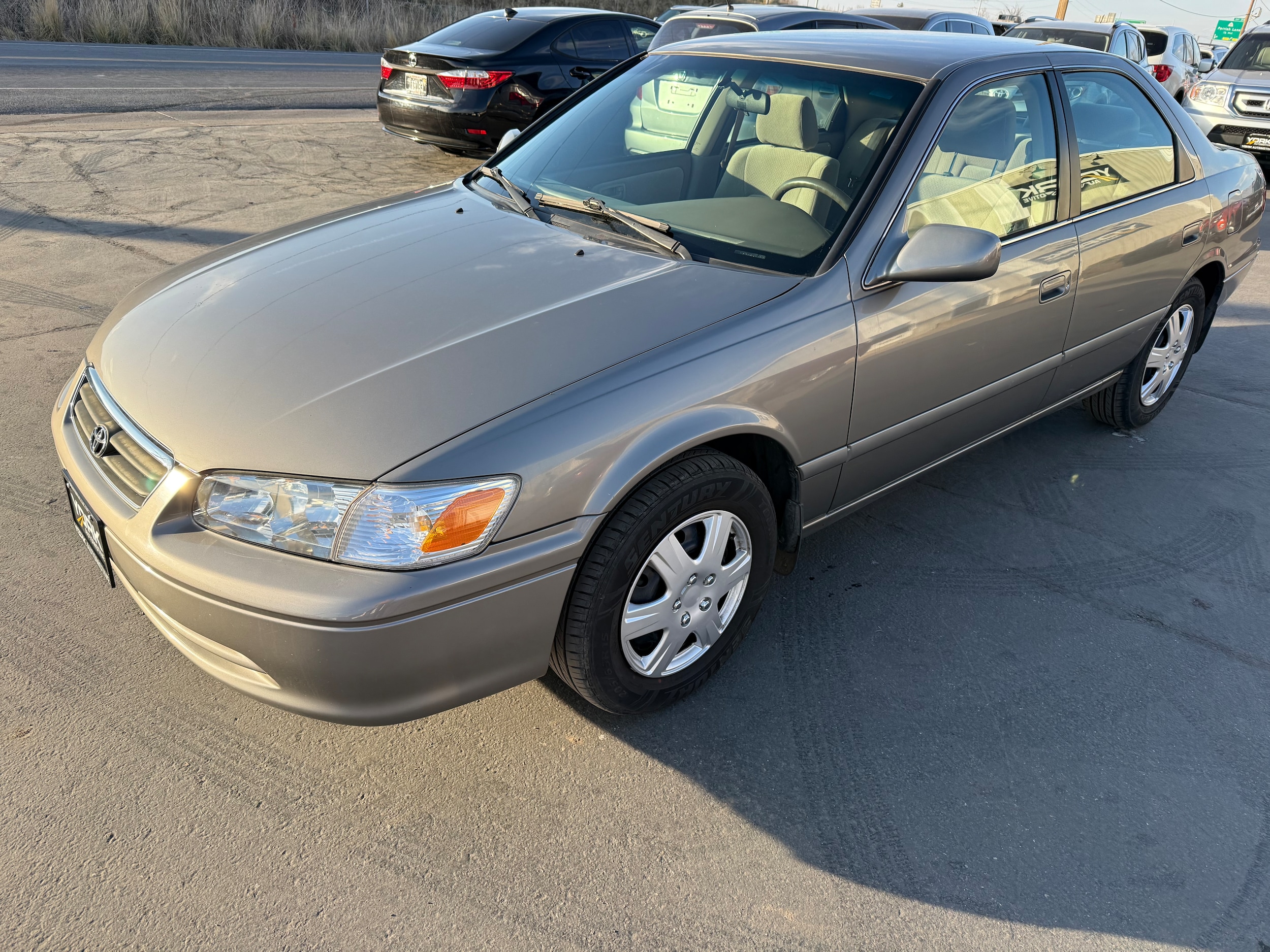 2000 Toyota Camry LE