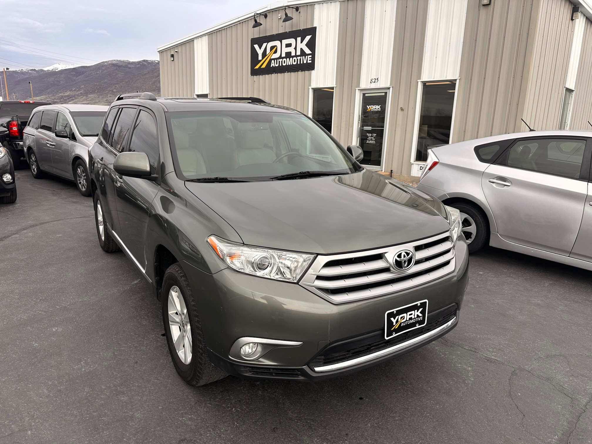 2011 Toyota Highlander SE