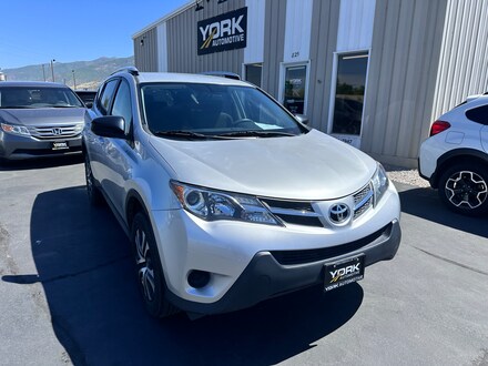 2015 Toyota RAV4 LE (A6) SUV