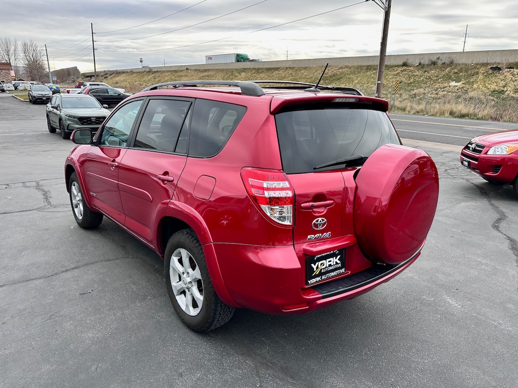 Used 2012 Toyota RAV4 Limited V6 4WD SUV