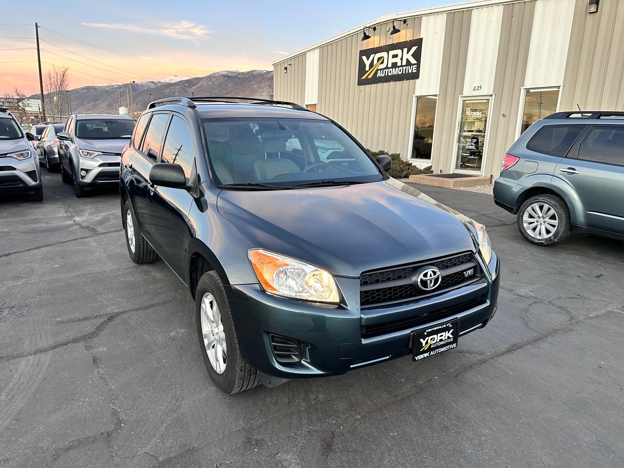 2010 Toyota RAV4 Base's photo