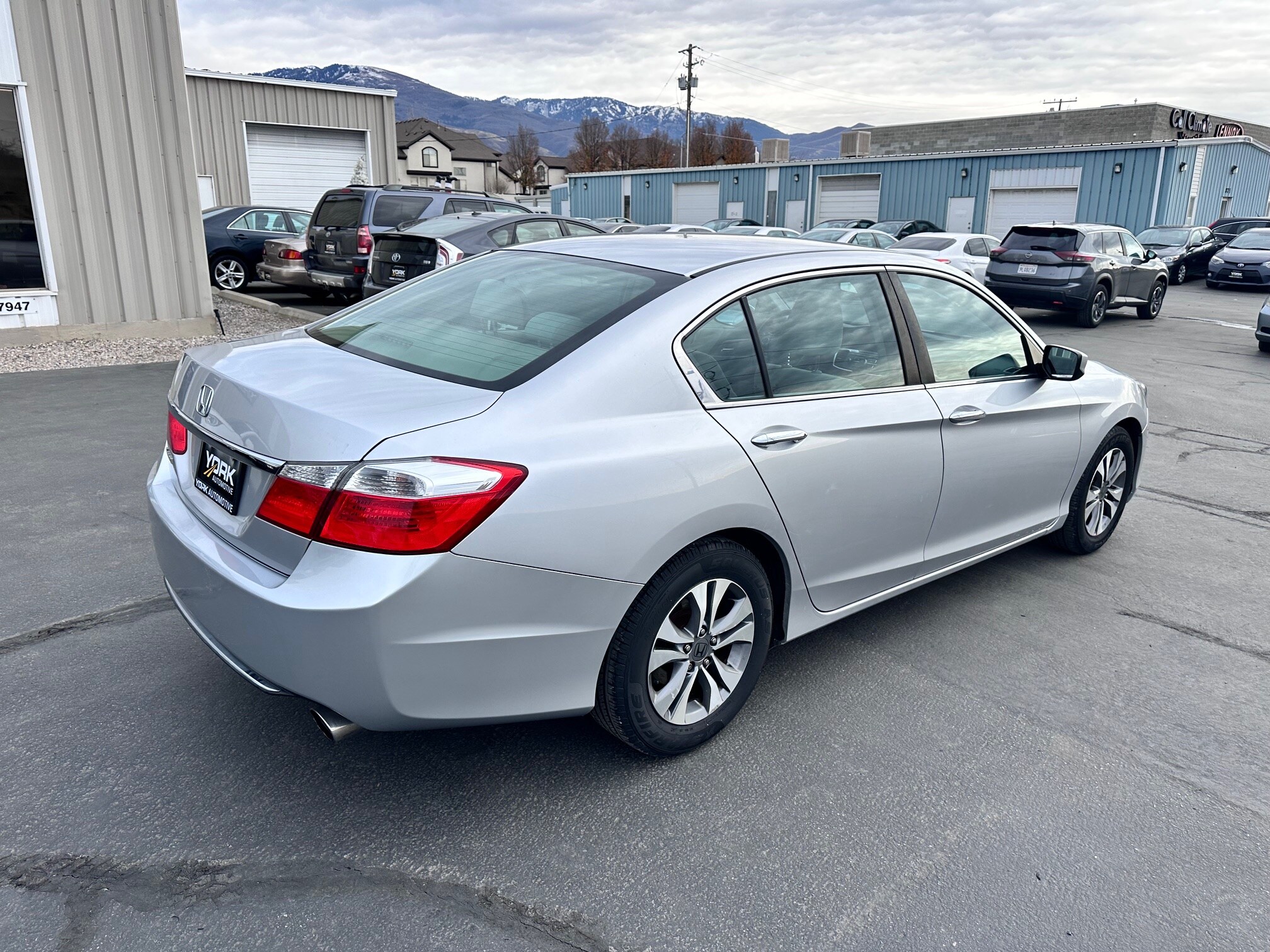 2013 Honda Accord LX photo 3