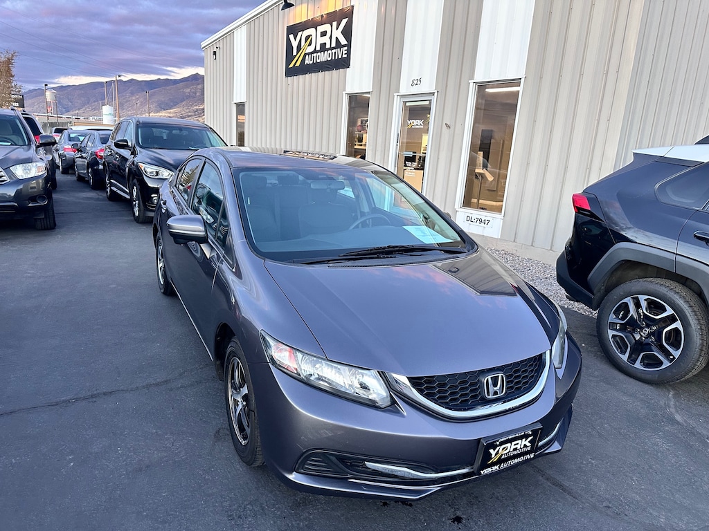 Used 2015 Honda Civic SE Sedan