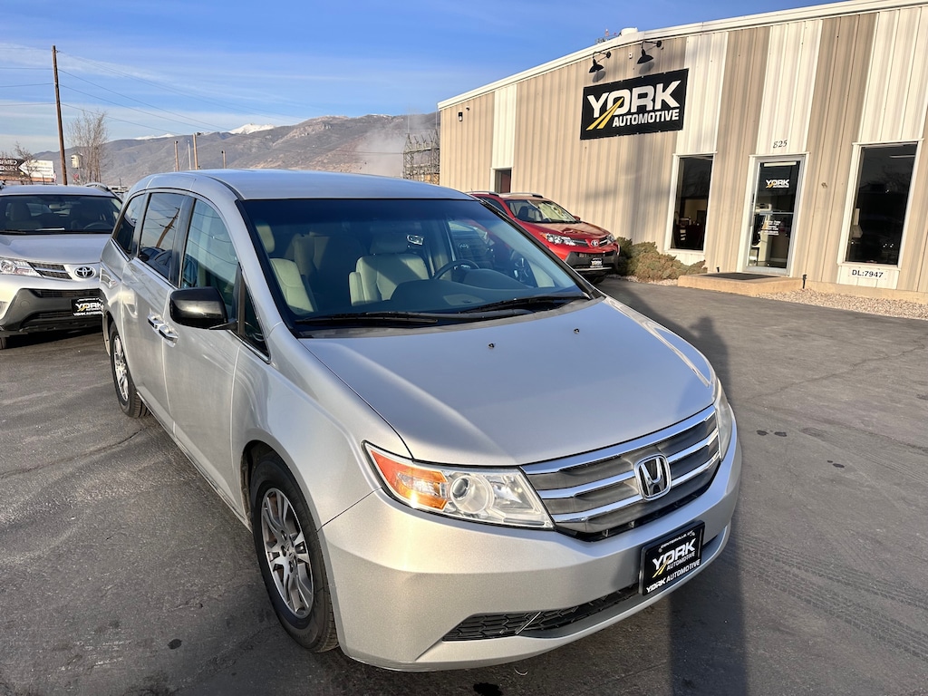 Used 2012 Honda Odyssey EX Van