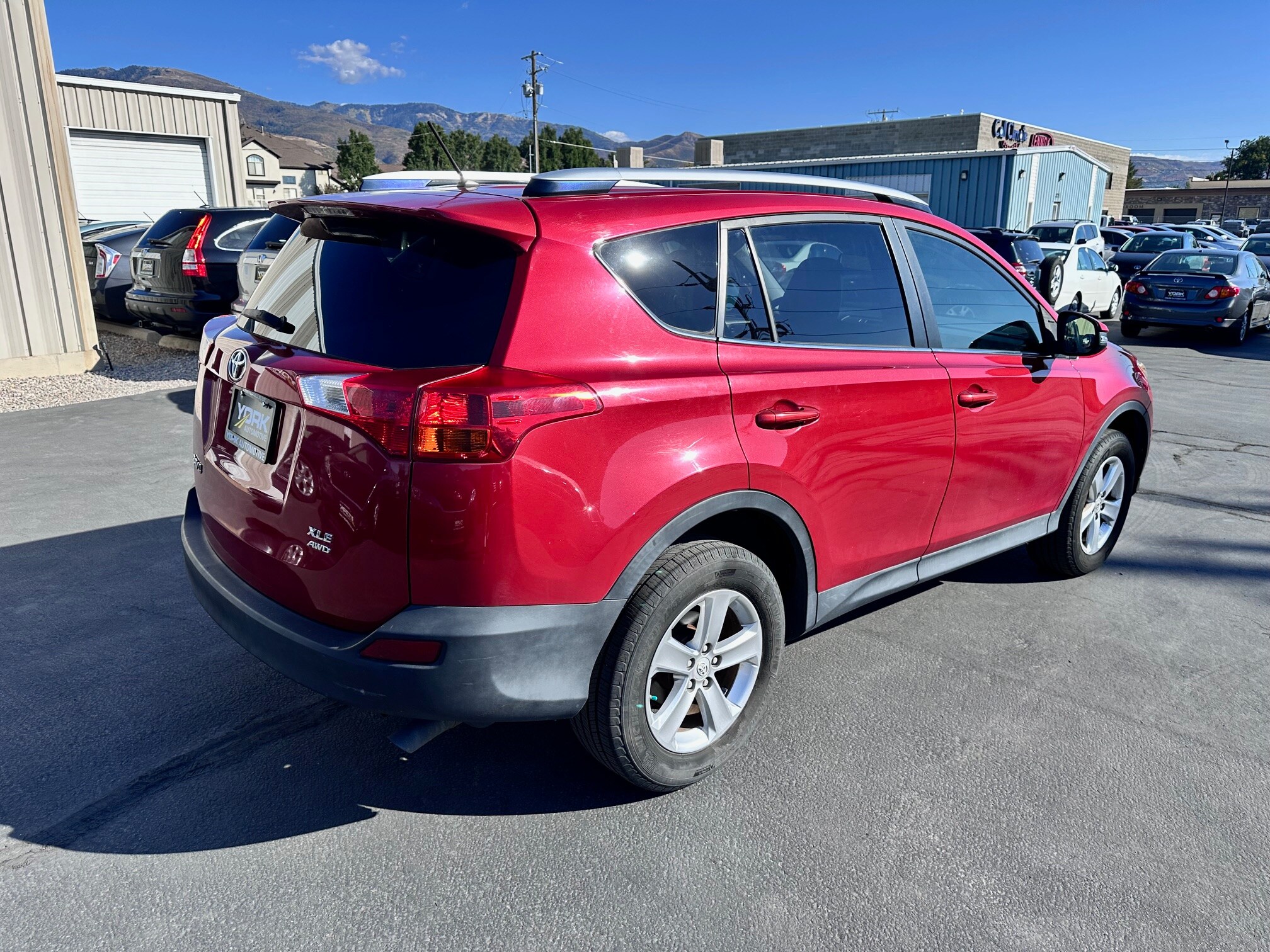 2013 Toyota RAV4 XLE photo 3
