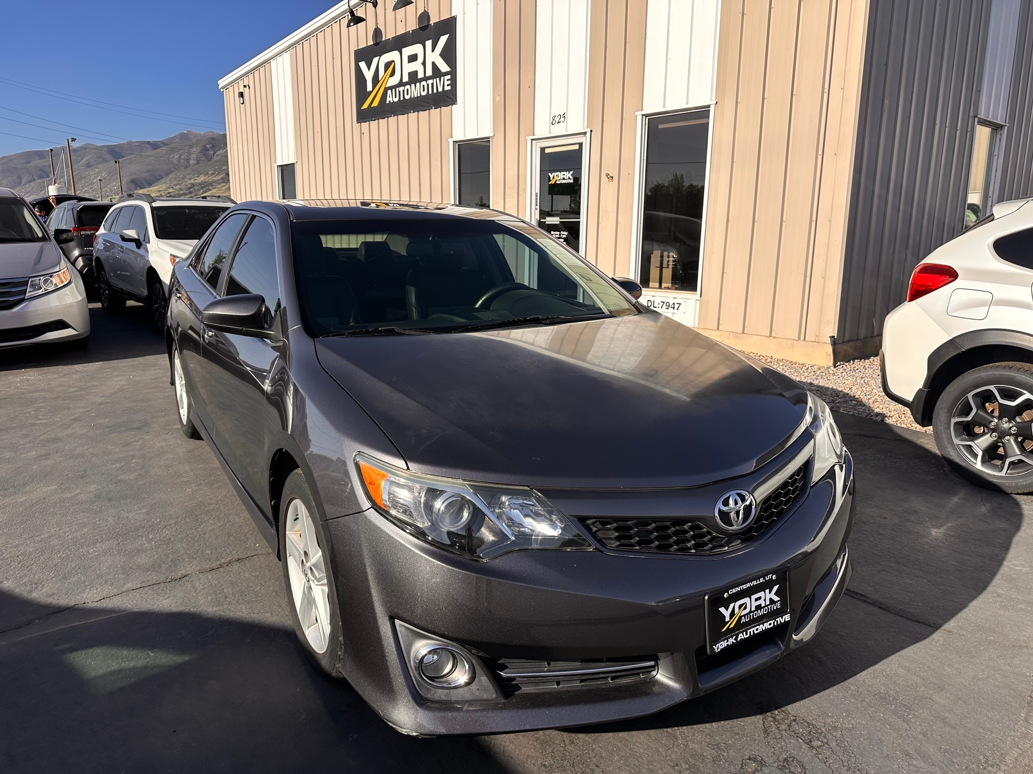 2013 Toyota Camry 2.5 Auto SE's photo