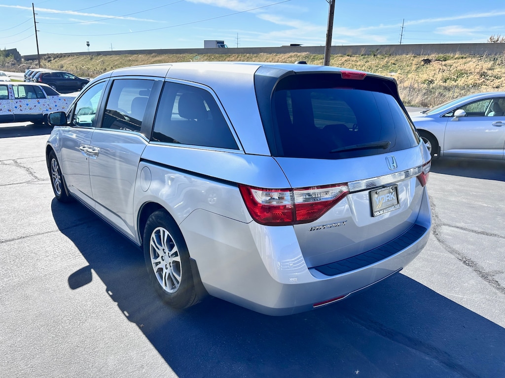 Used 2012 Honda Odyssey EX-L Van