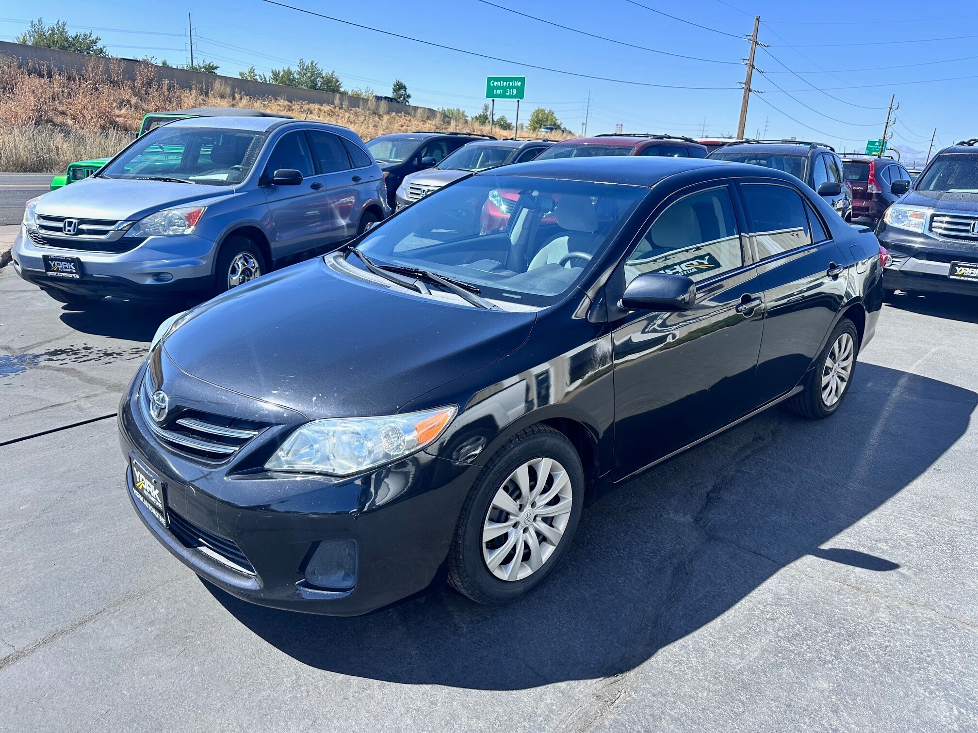 2013 Toyota Corolla LE photo 2