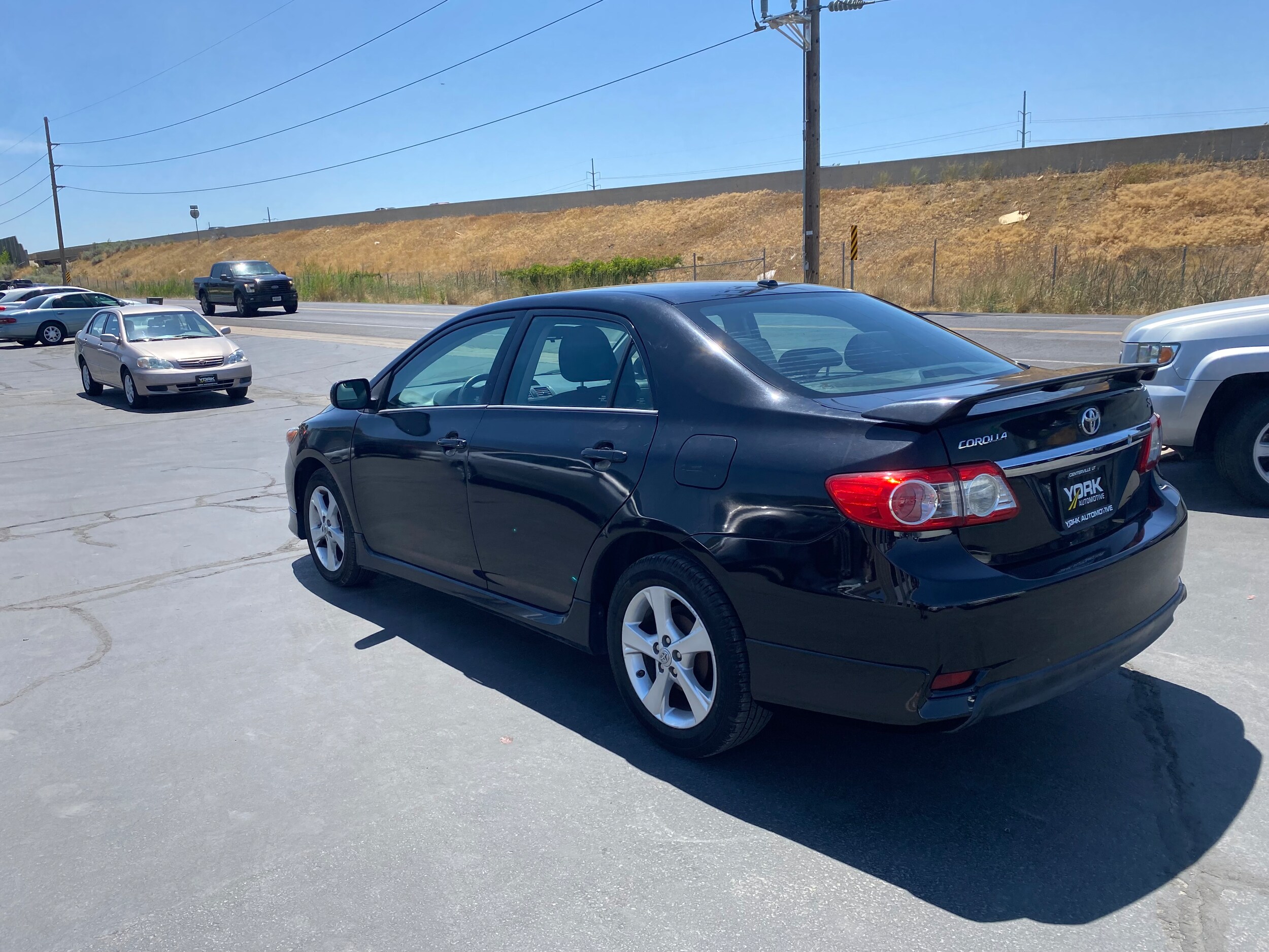 2012 Toyota Corolla S photo 3