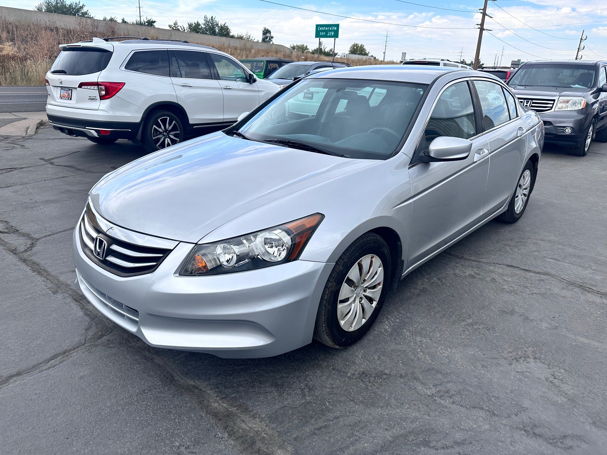 2012 Honda Accord LX photo 2