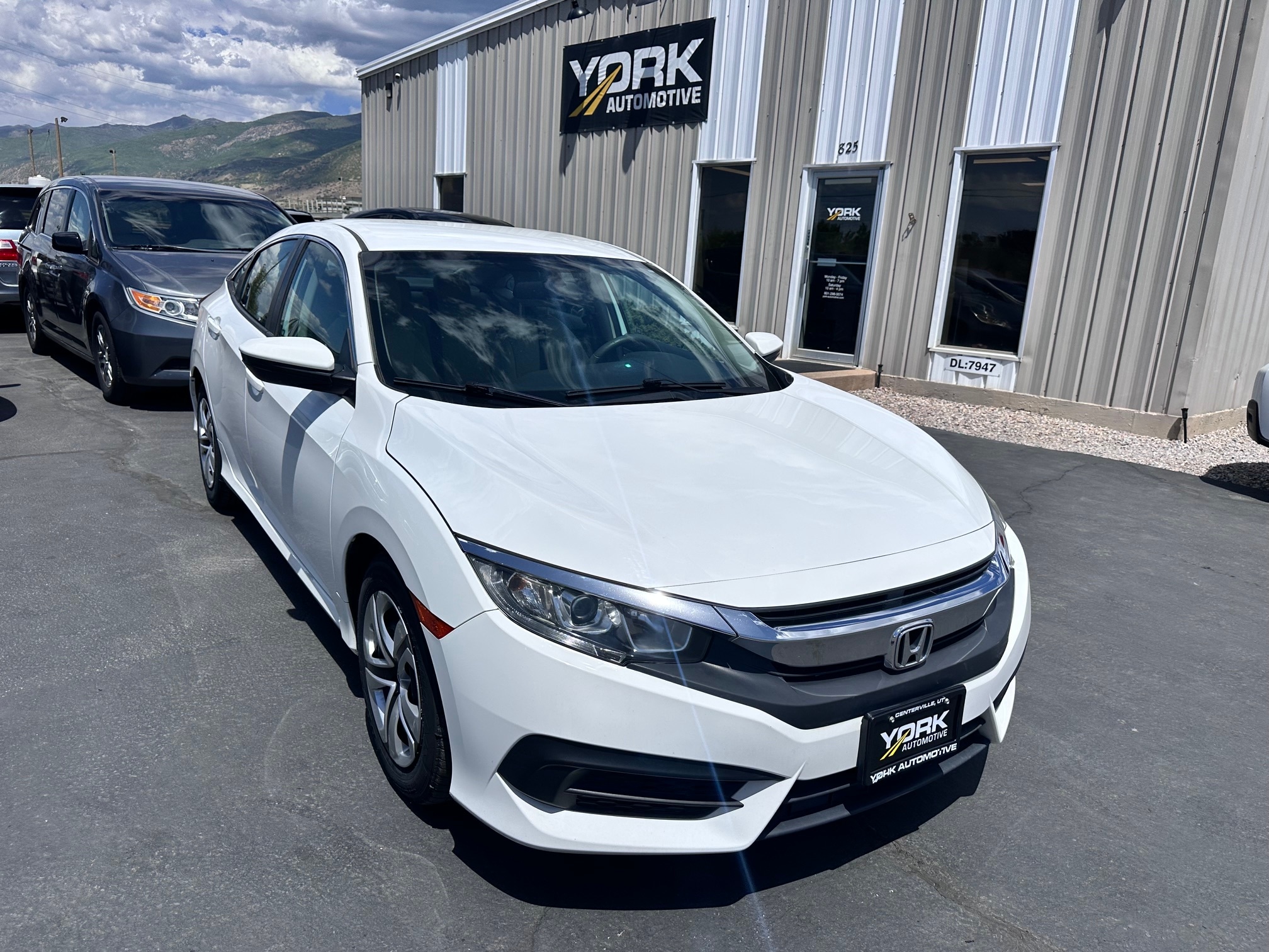 2016 Honda Civic LX CVT's photo