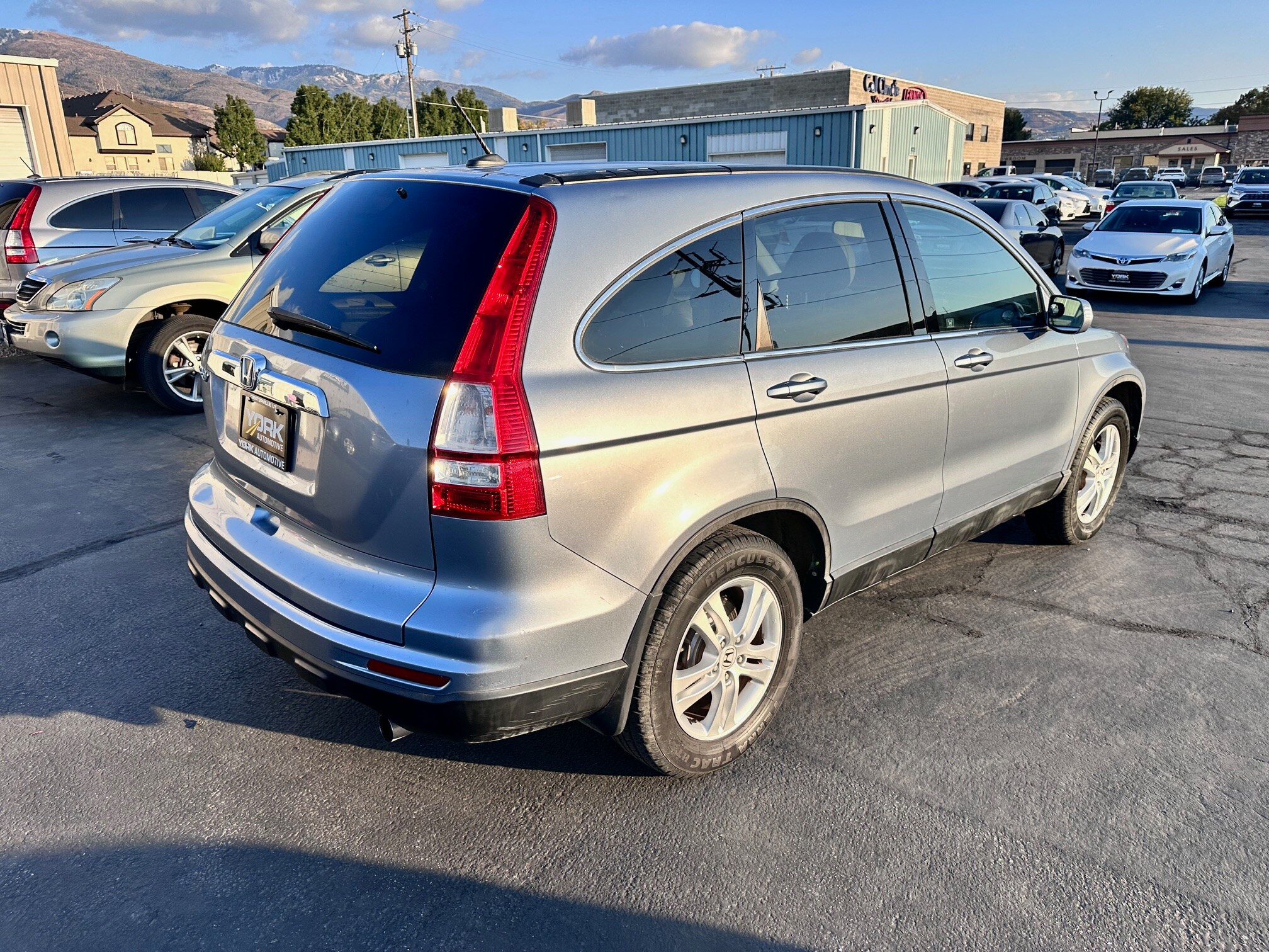 2011 Honda CR-V EX-L photo 2