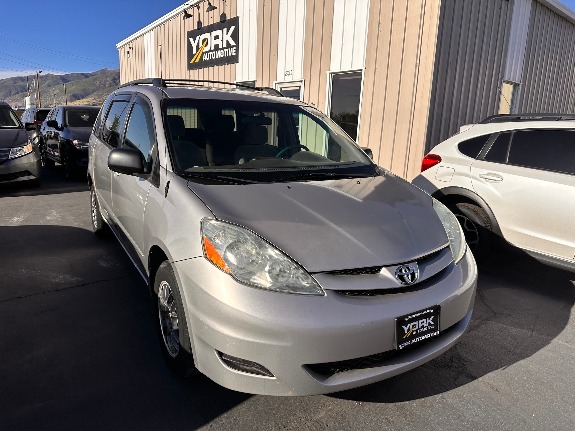 2006 Toyota Sienna's photo