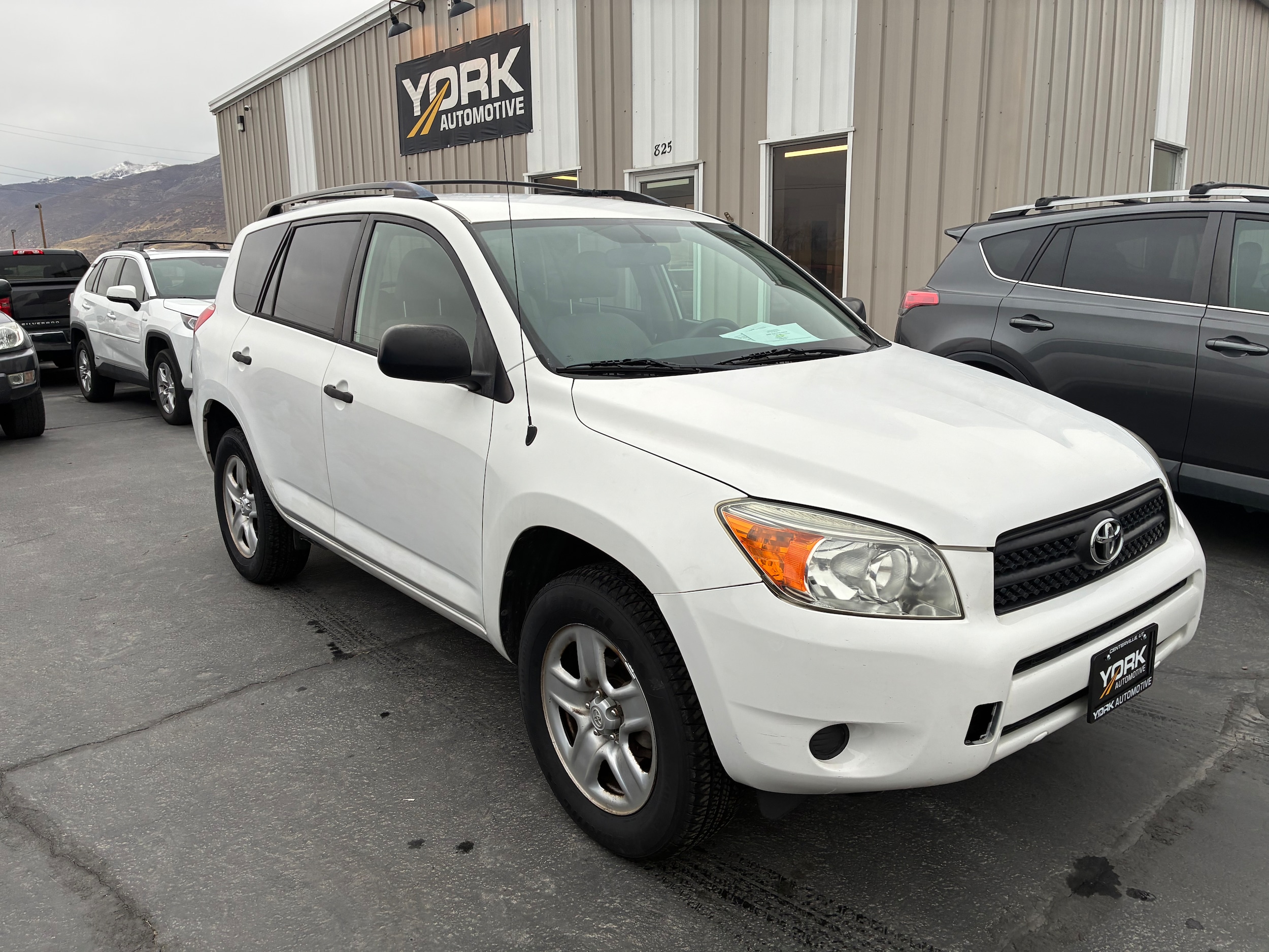 2006 Toyota RAV4 Base