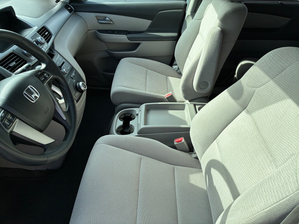 Used 2011 Honda Odyssey EX Van Passenger Van