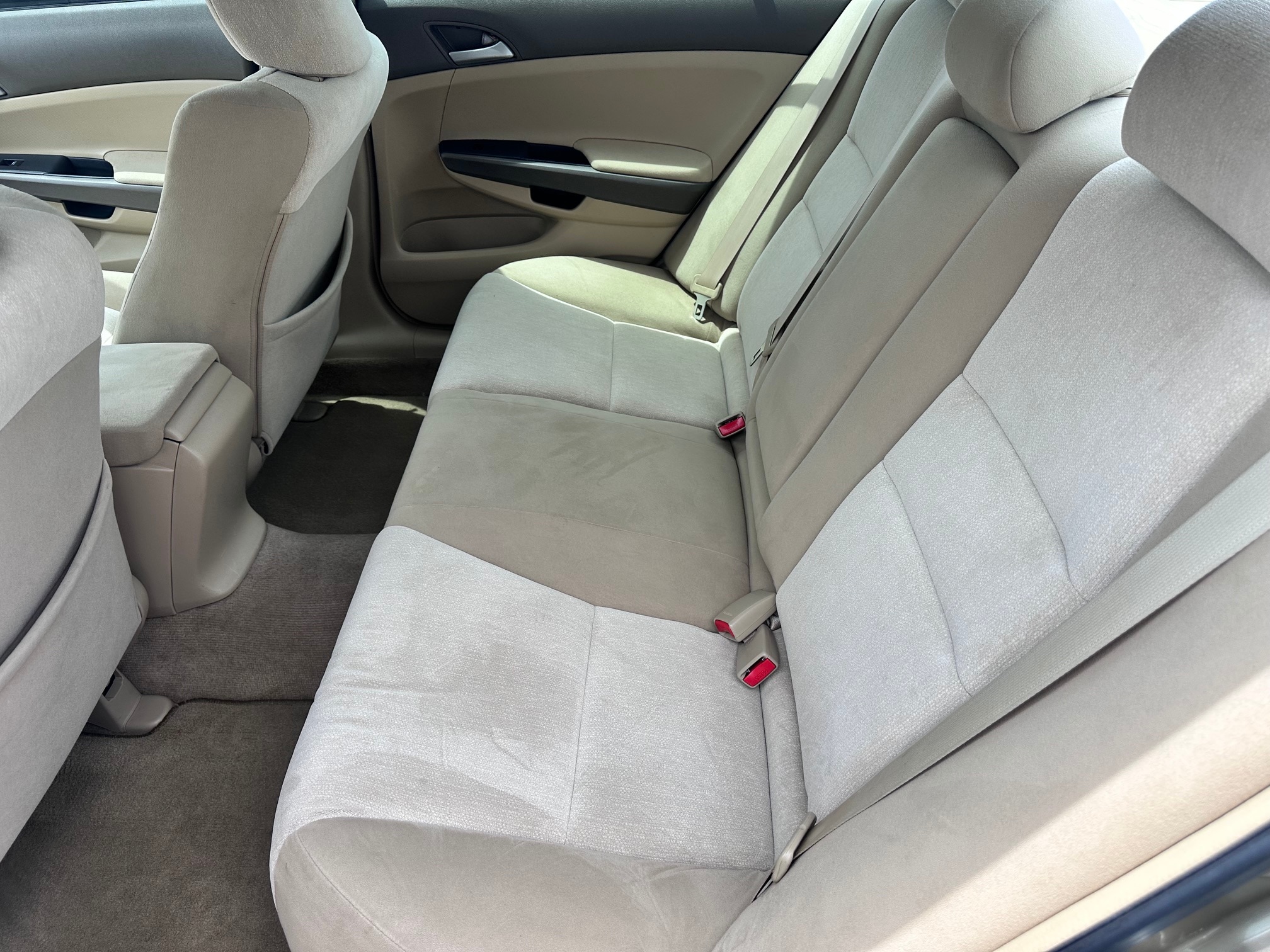 2009 Honda Accord LX - Photo 6