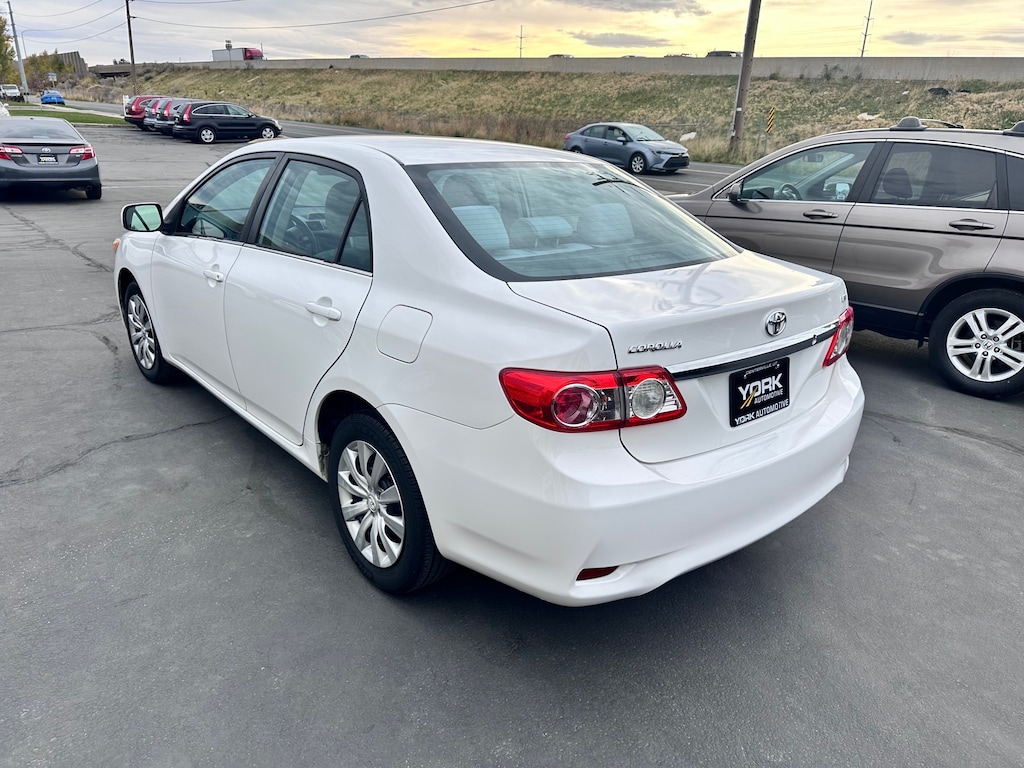 Used 2013 Toyota Corolla LE Sedan