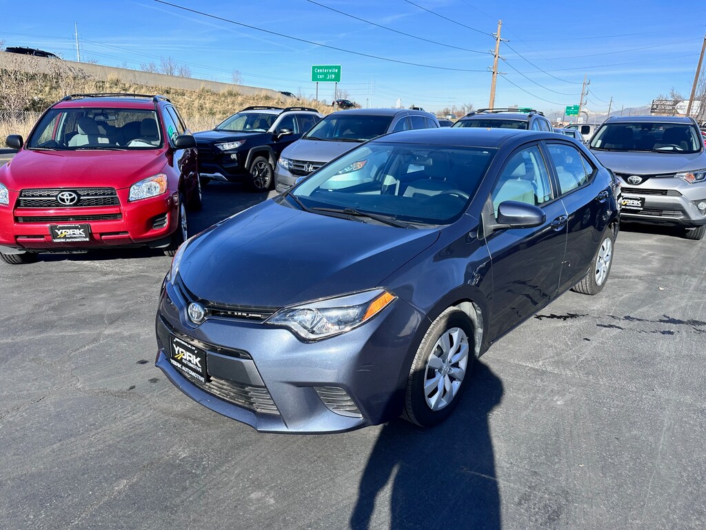 Used 2015 Toyota Corolla LE Sedan