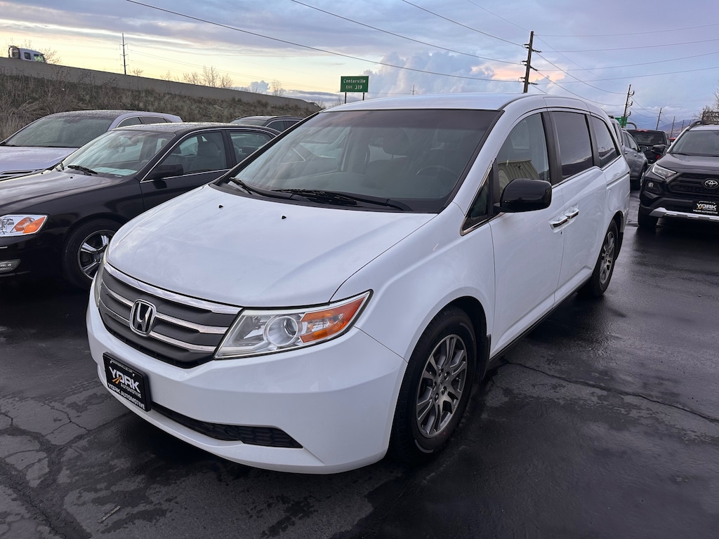 Used 2013 Honda Odyssey EX Van