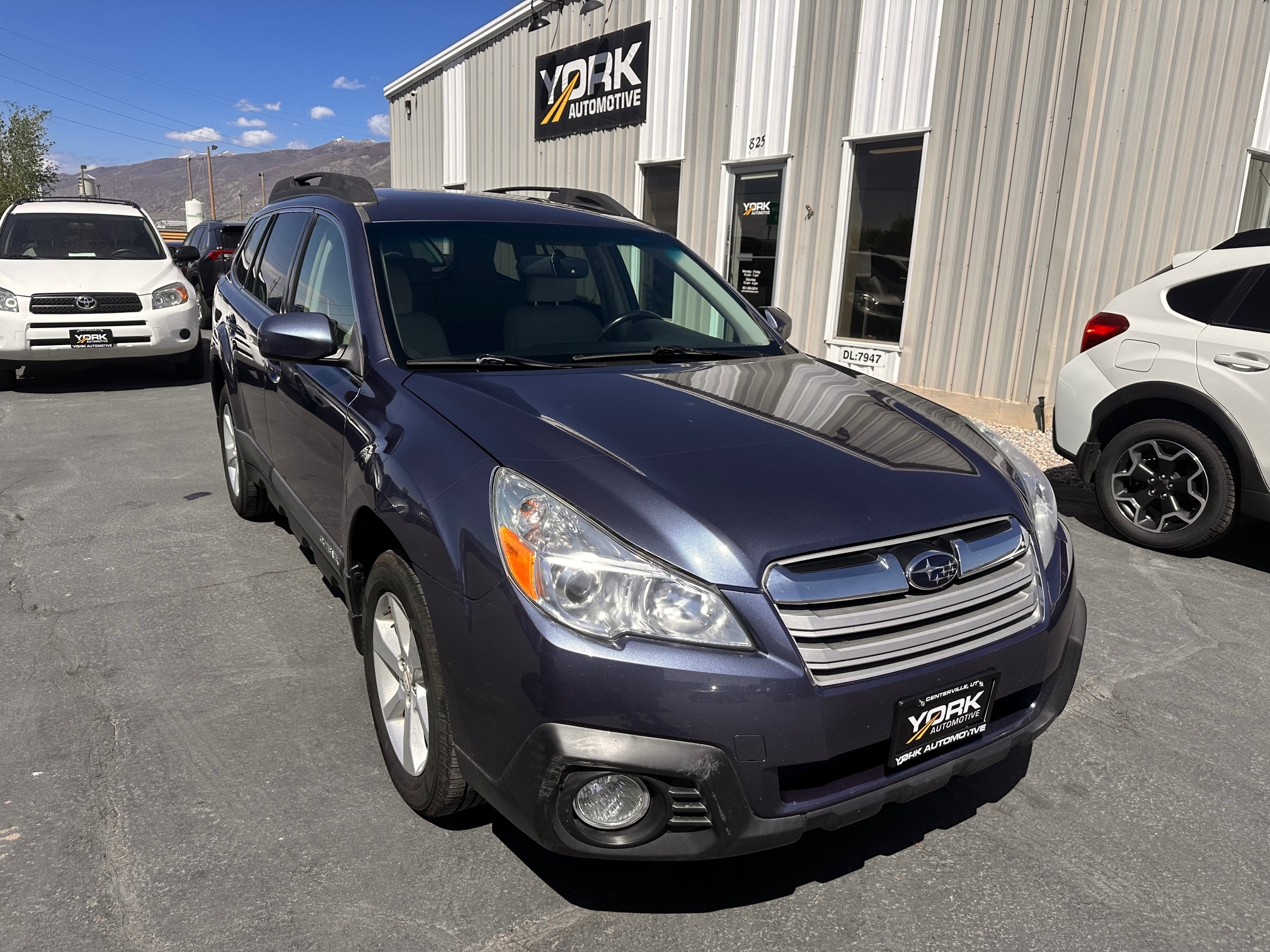 2013 Subaru Outback 2.5i Premium CVT's photo