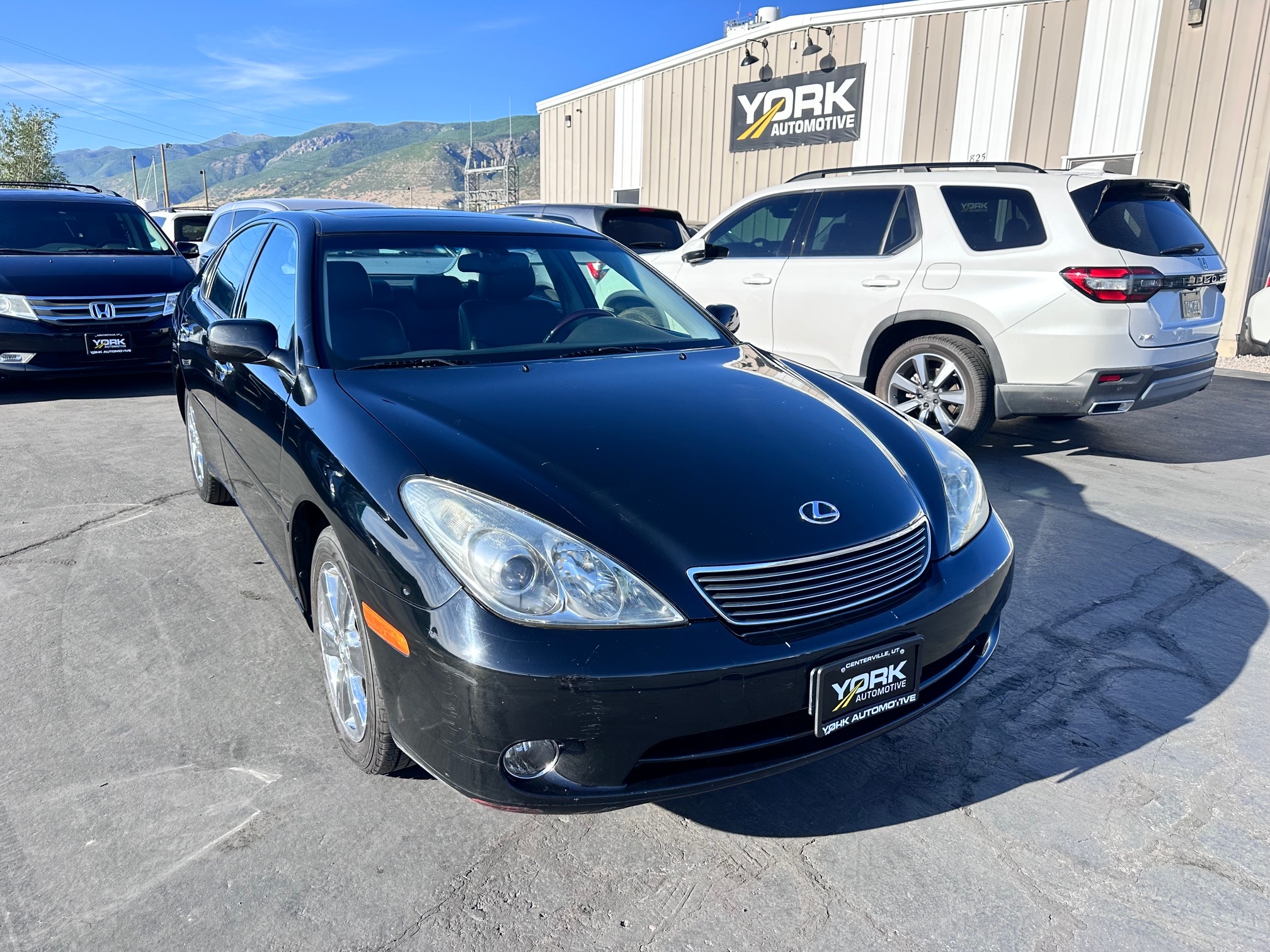 2005 Lexus ES 350's photo