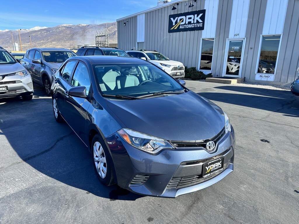 Used 2015 Toyota Corolla LE Sedan