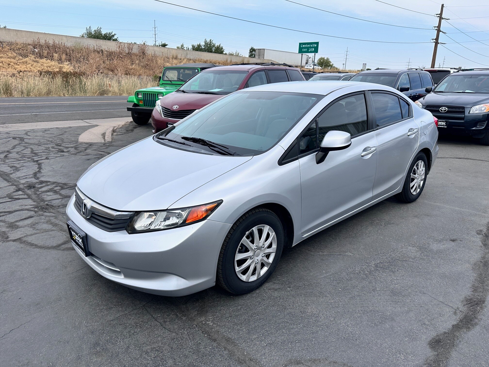 2010 Honda Civic LX photo 2