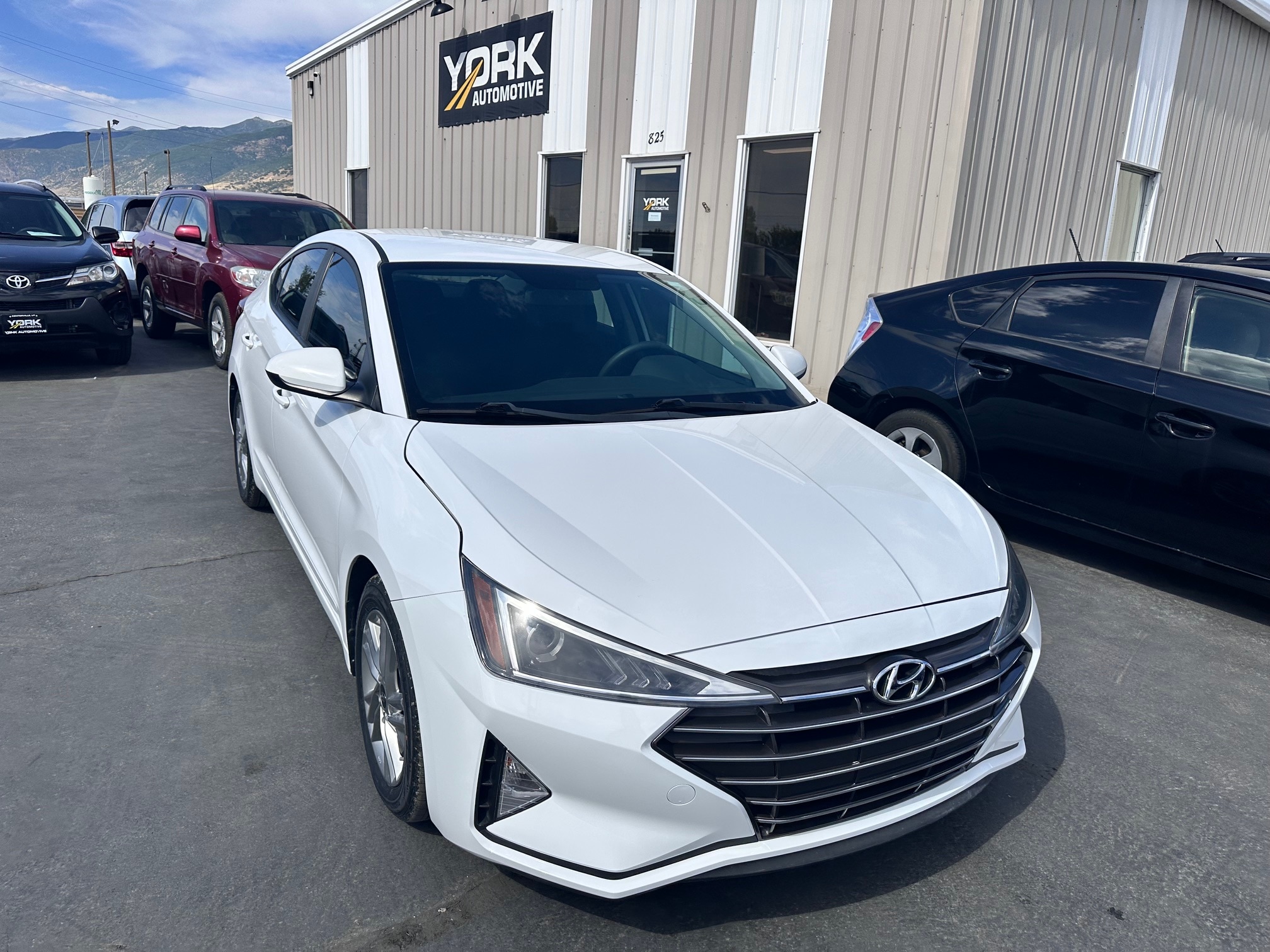2019 Hyundai Elantra 2.0 SE A/T's photo