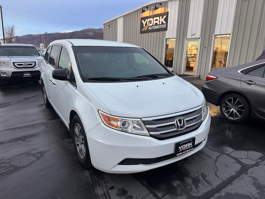 Used 2013 Honda Odyssey EX Van