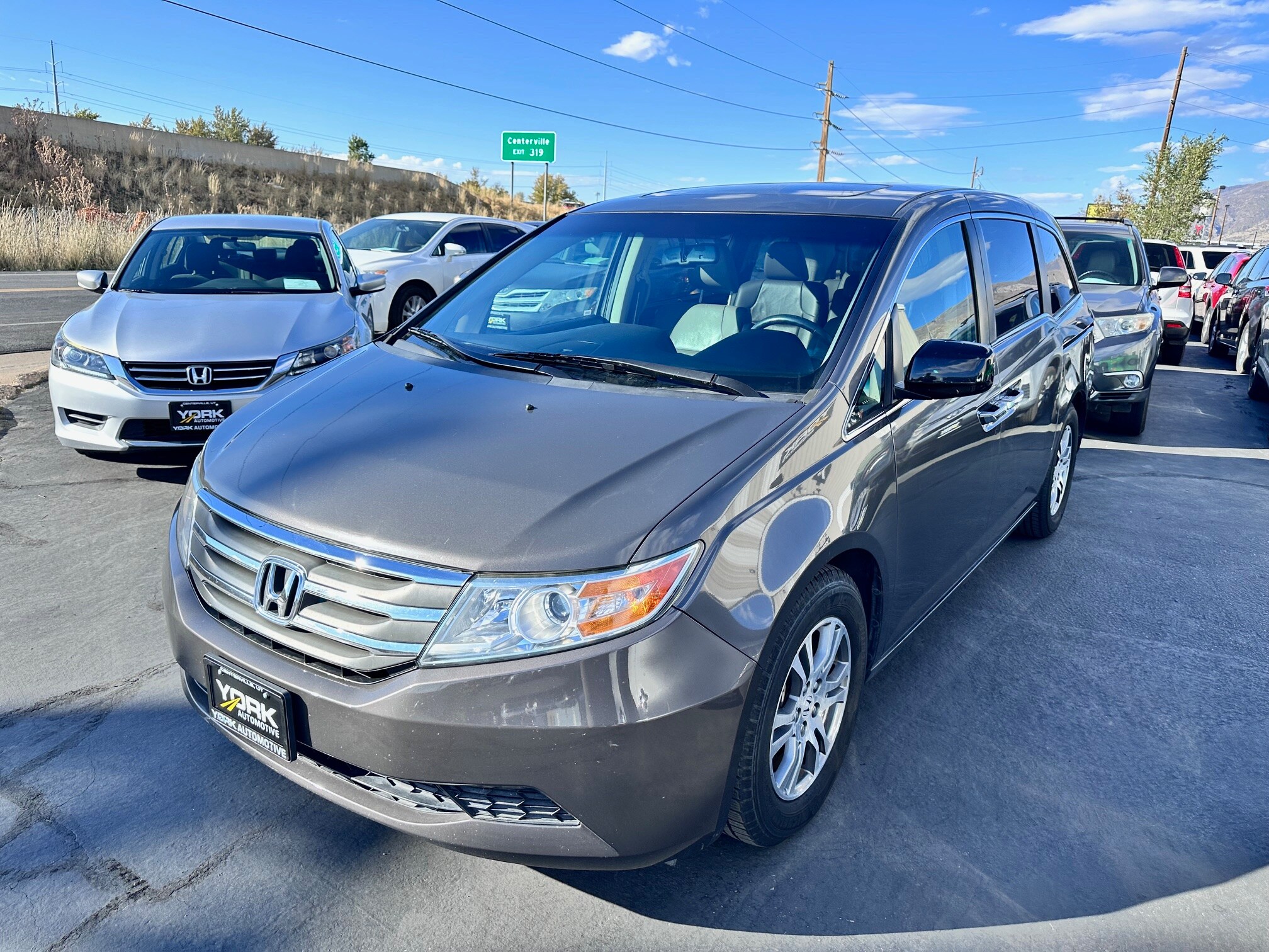 2013 Honda Odyssey EX-L photo 2