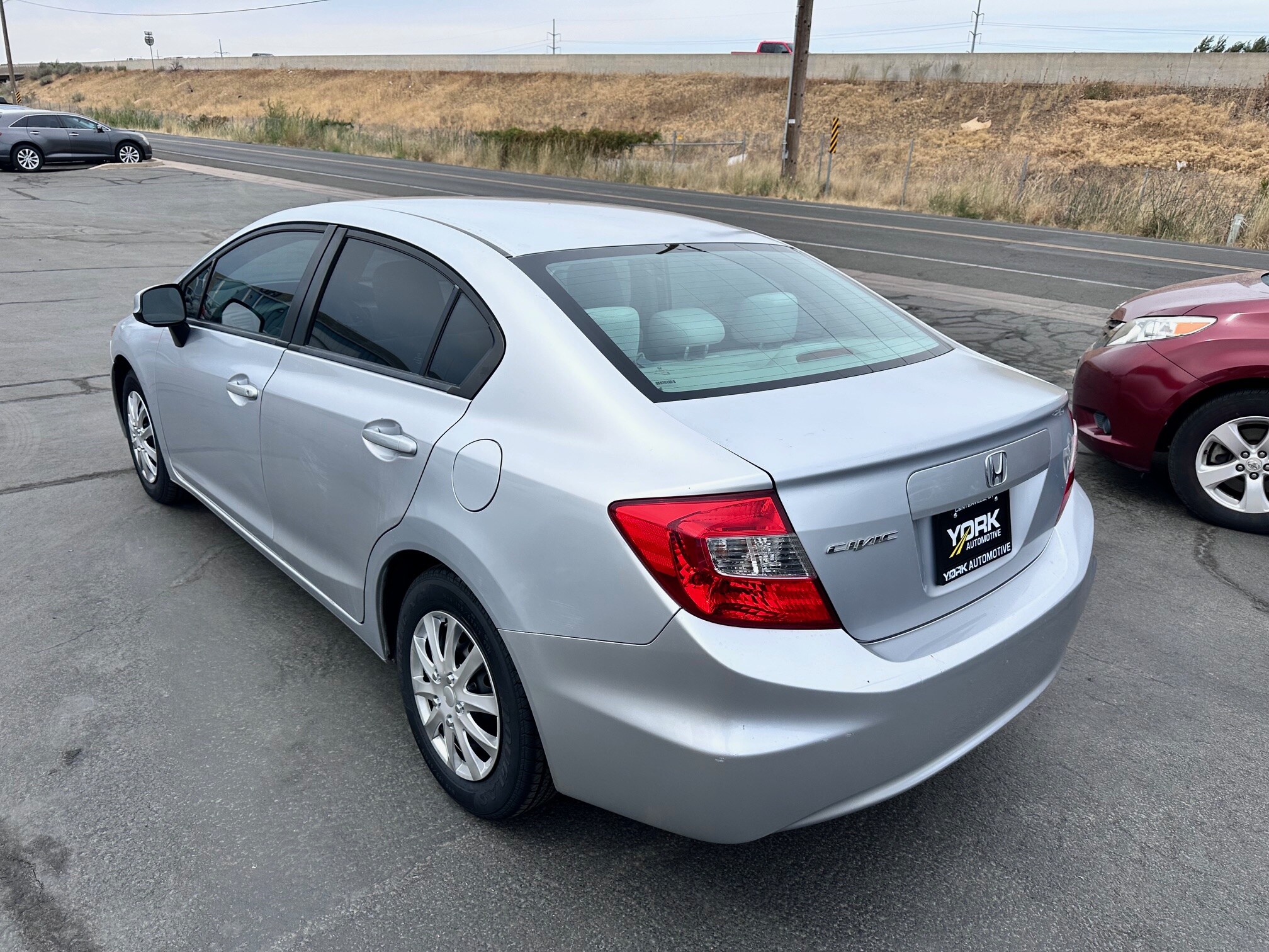 2010 Honda Civic LX photo 4