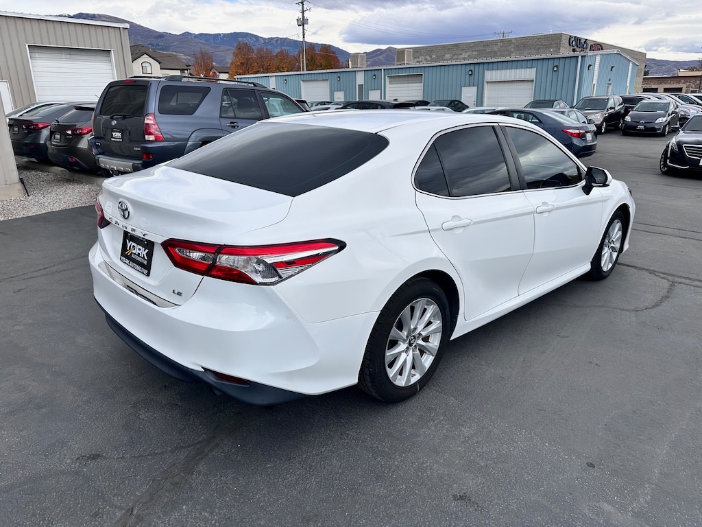 Used 2018 Toyota Camry LE Sedan