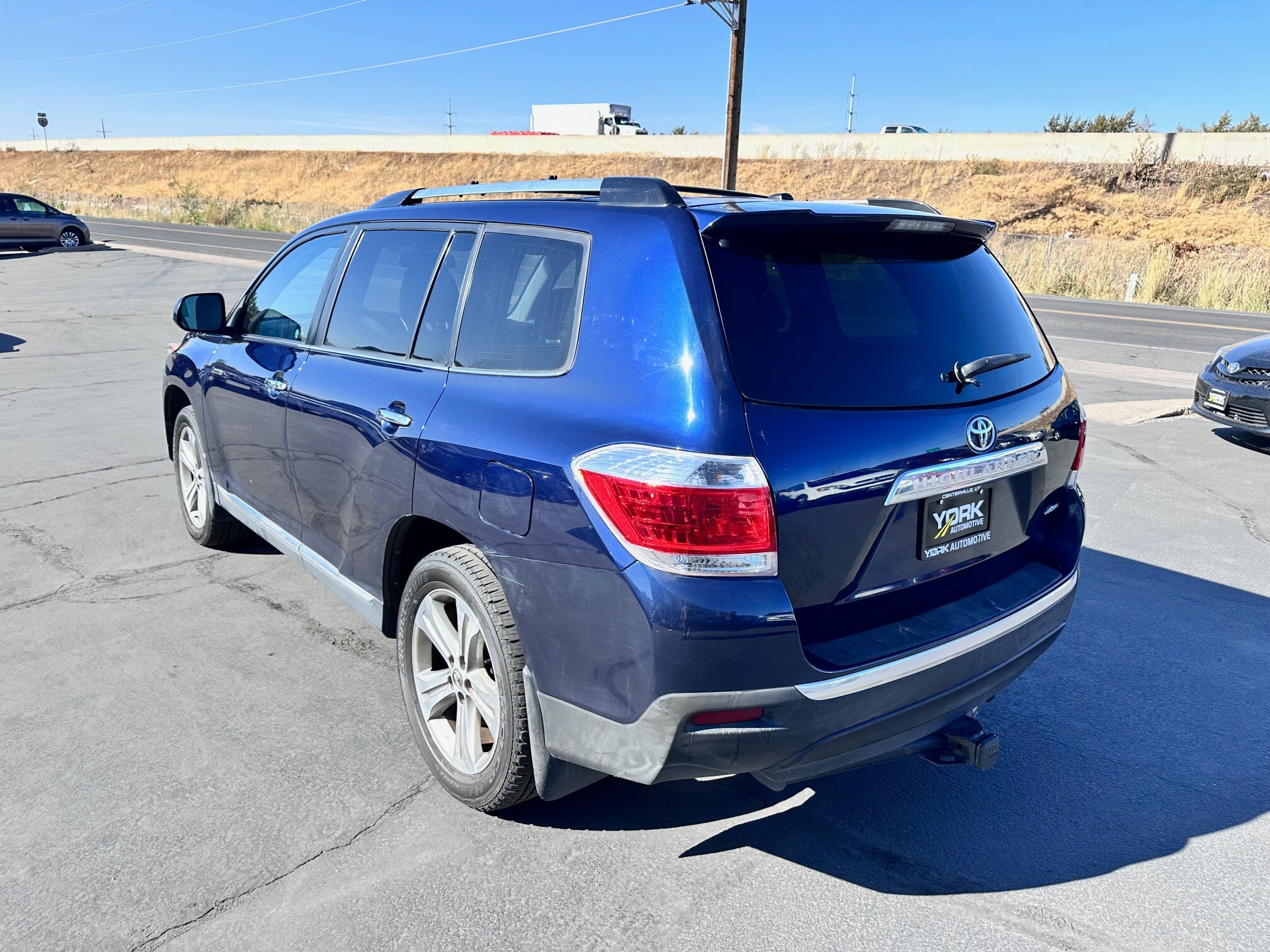 2012 Toyota Highlander Limited photo 3