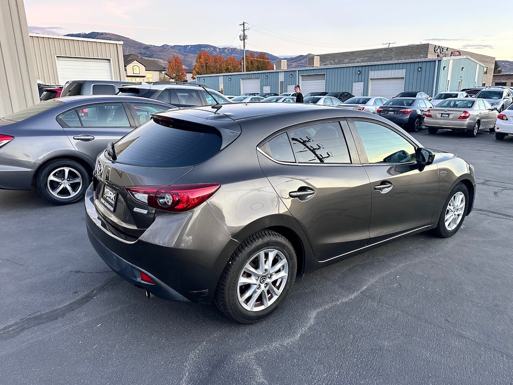 Used 2015 Mazda Mazda3 i Touring Hatchback
