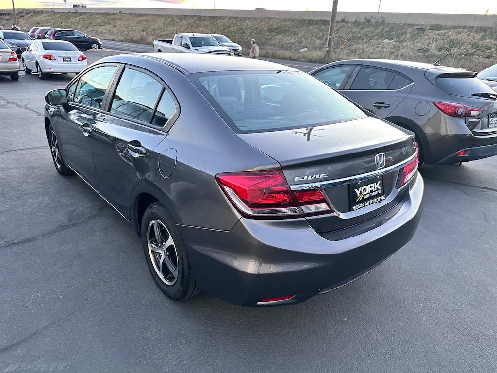 Used 2015 Honda Civic SE Sedan