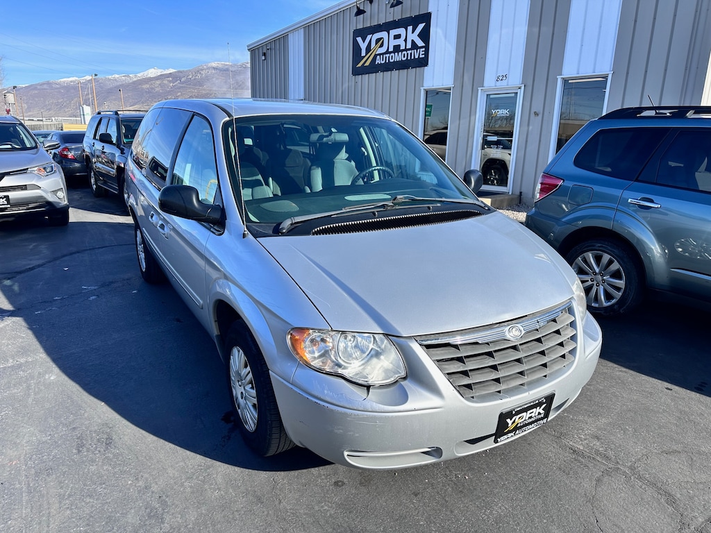 Used 2006 Chrysler Town & Country LX Van