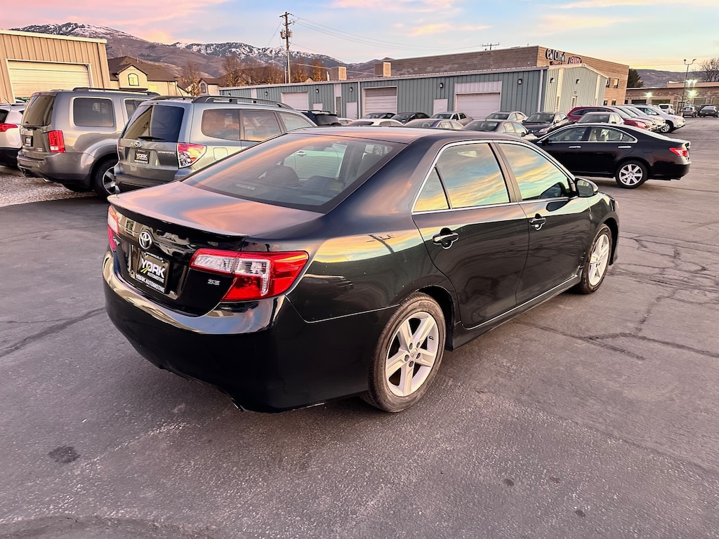 Used 2014 Toyota Camry SE (2014.5) Sedan