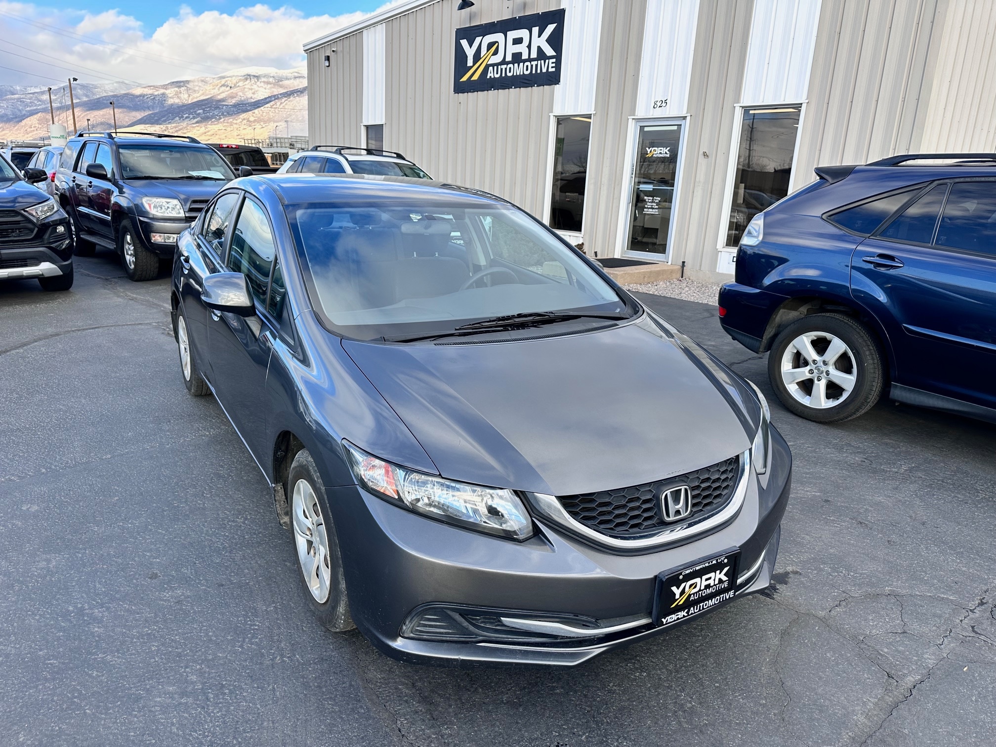 2013 Honda Civic LX's photo