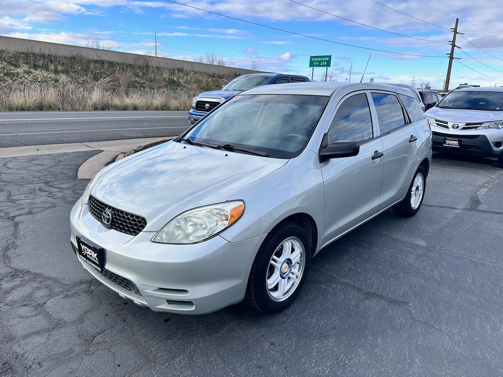 Used 2004 Toyota Matrix Standard Hatchback
