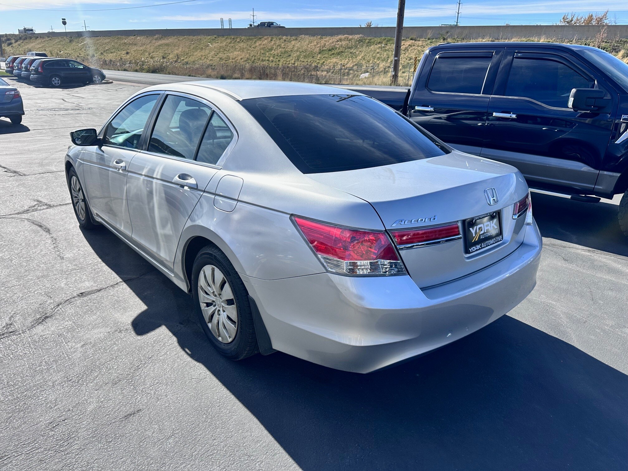 2012 Honda Accord LX photo 4