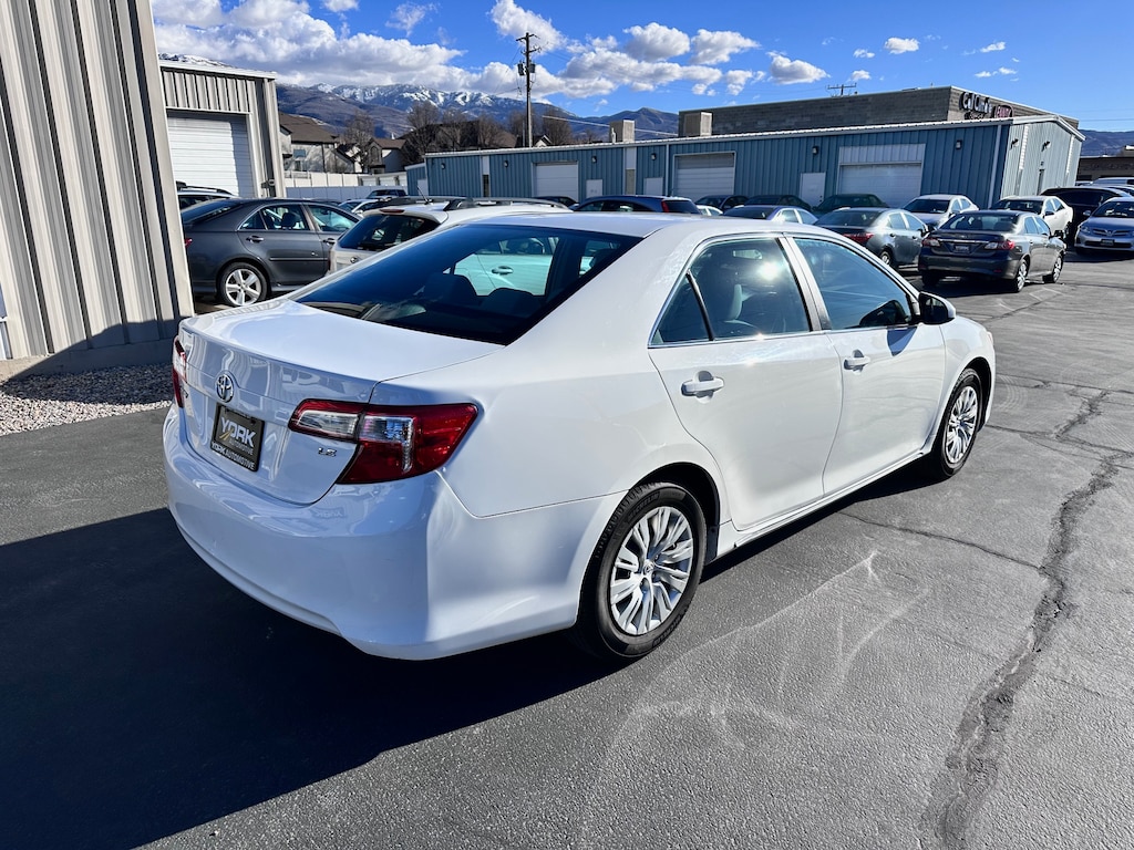 Used 2014 Toyota Camry LE Sedan