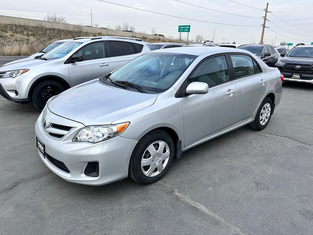 Used 2011 Toyota Corolla LE Sedan
