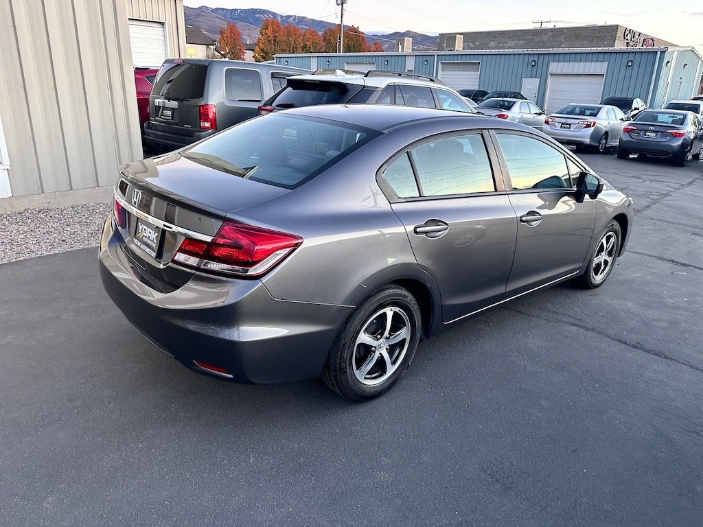 Used 2015 Honda Civic SE Sedan