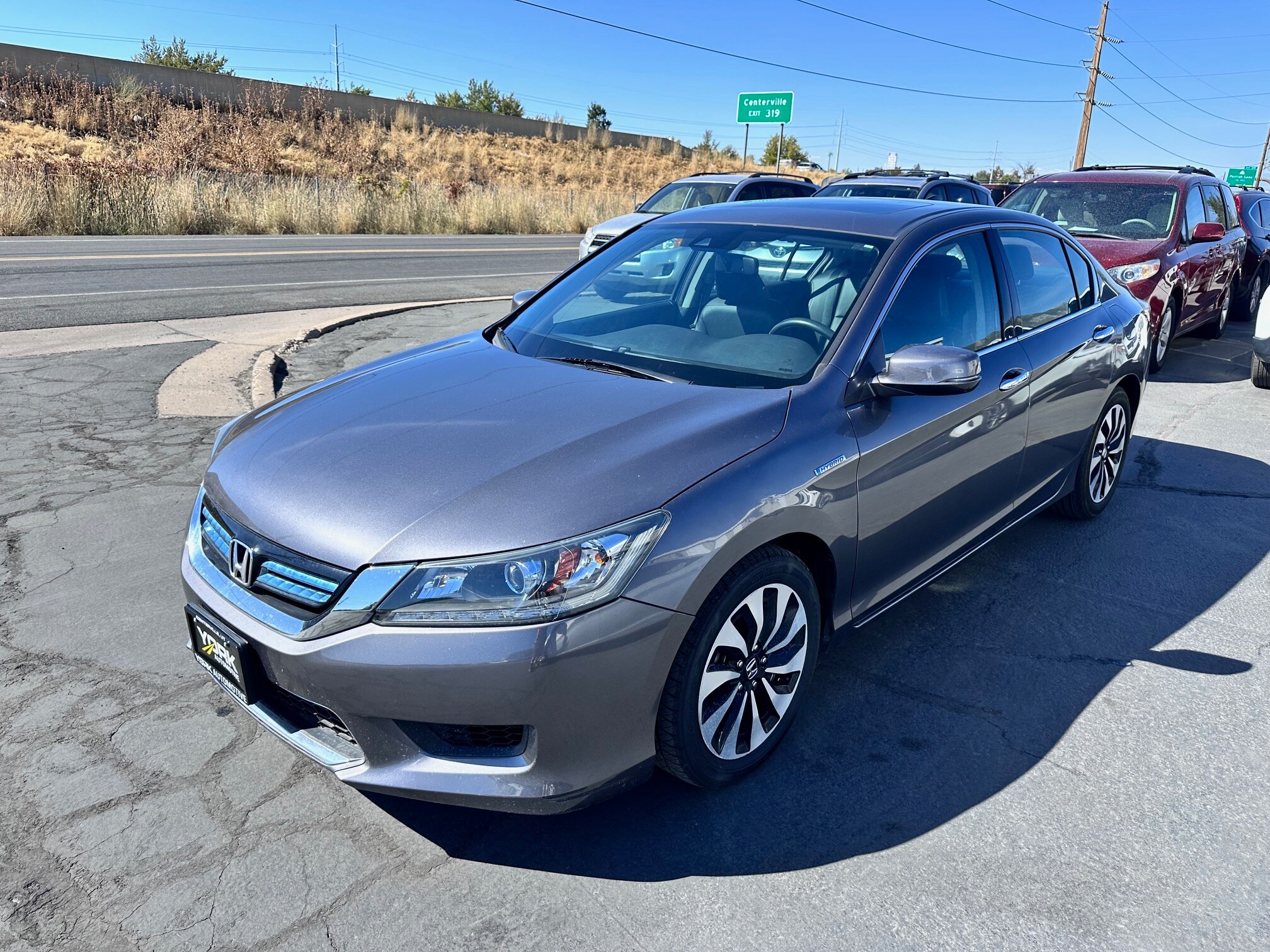 2015 Honda Accord Hybrid EX-L photo 2