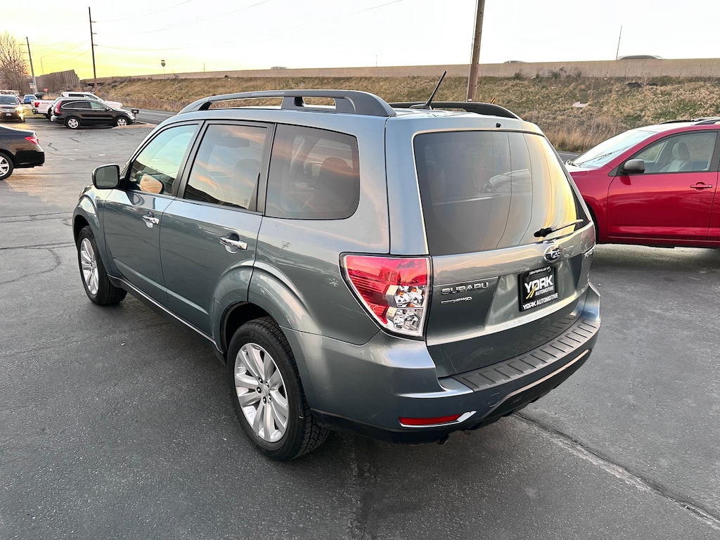 Used 2011 Subaru Forester 2.5X Premium SUV