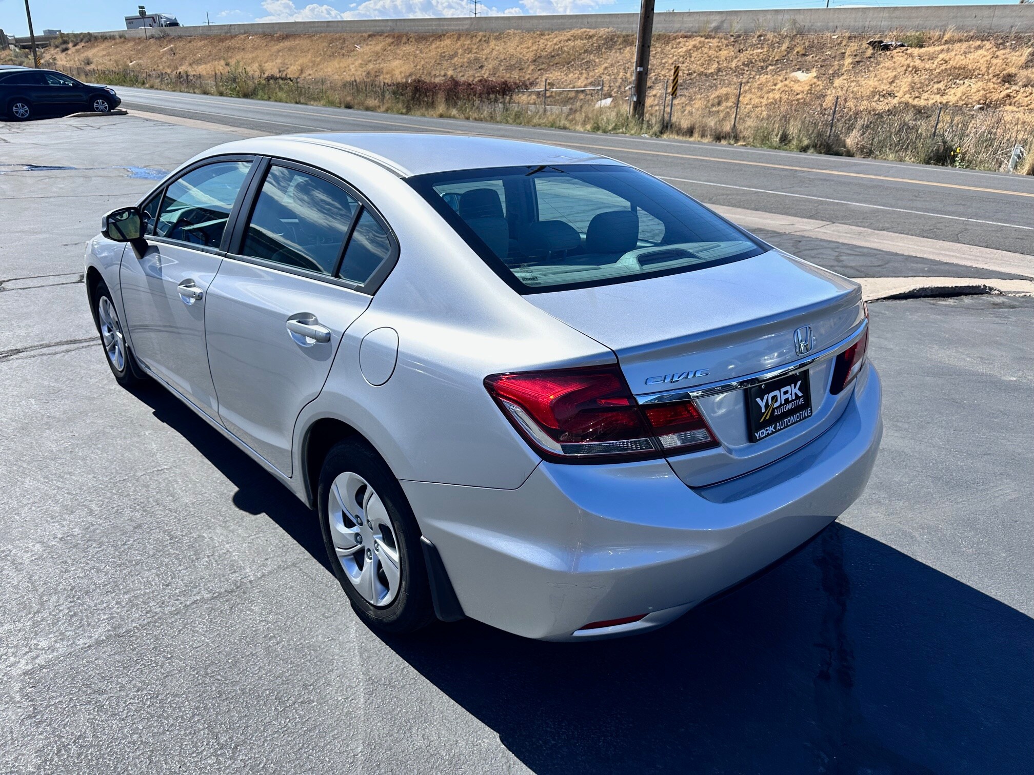 2013 Honda Civic LX photo 3