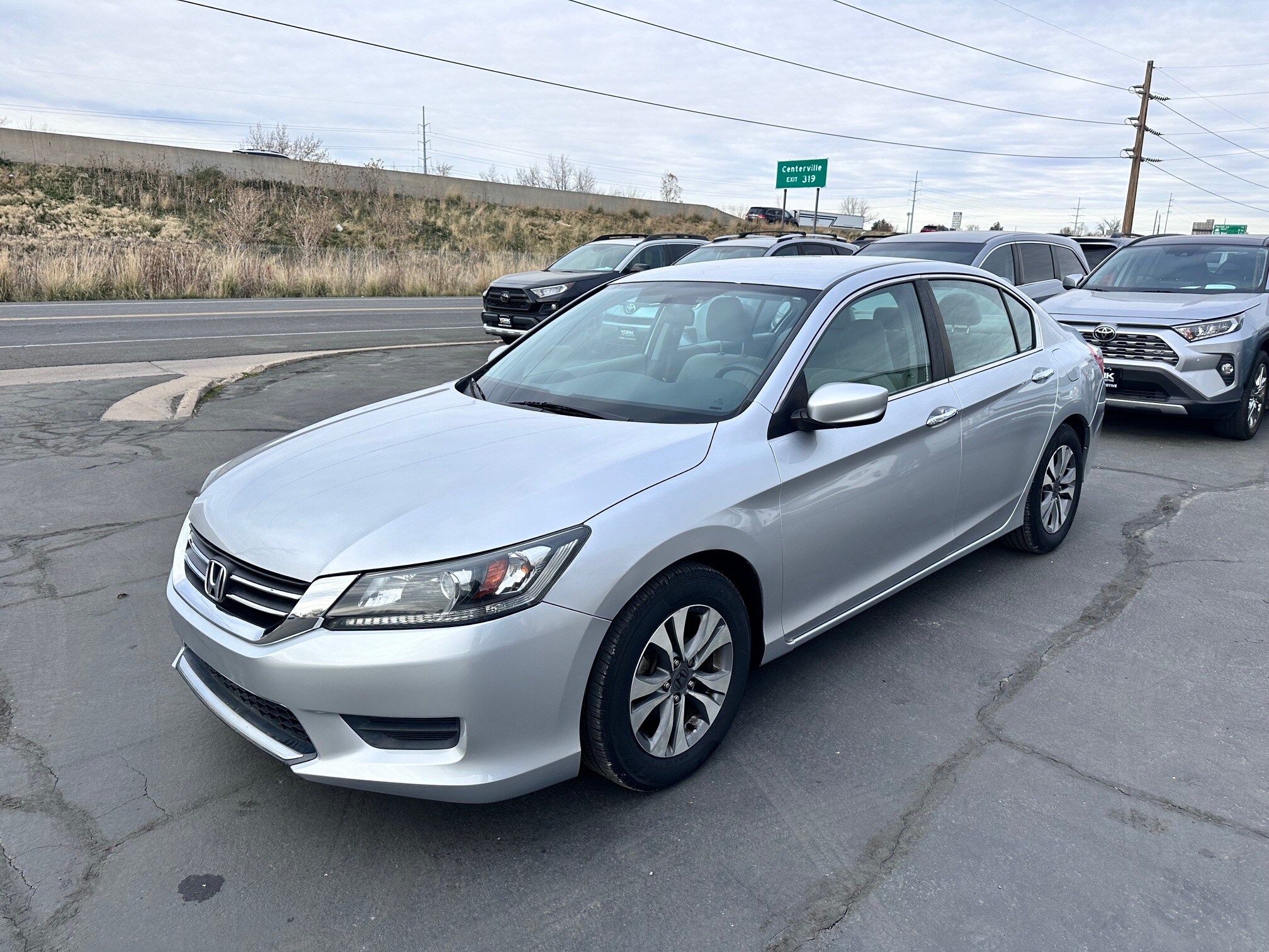 2013 Honda Accord LX photo 2