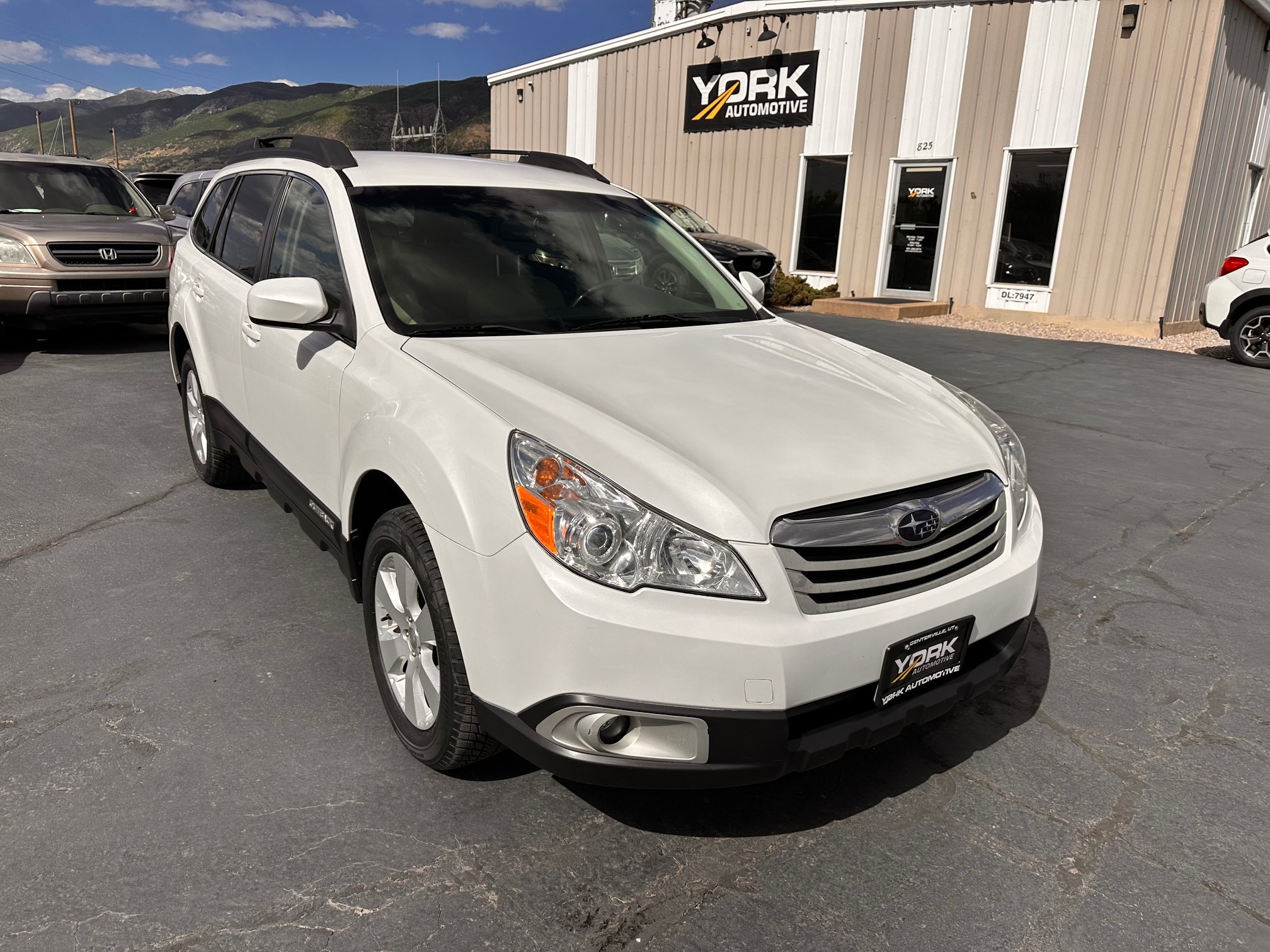 2012 Subaru Outback 2.5i Premium CVT PZEV's photo